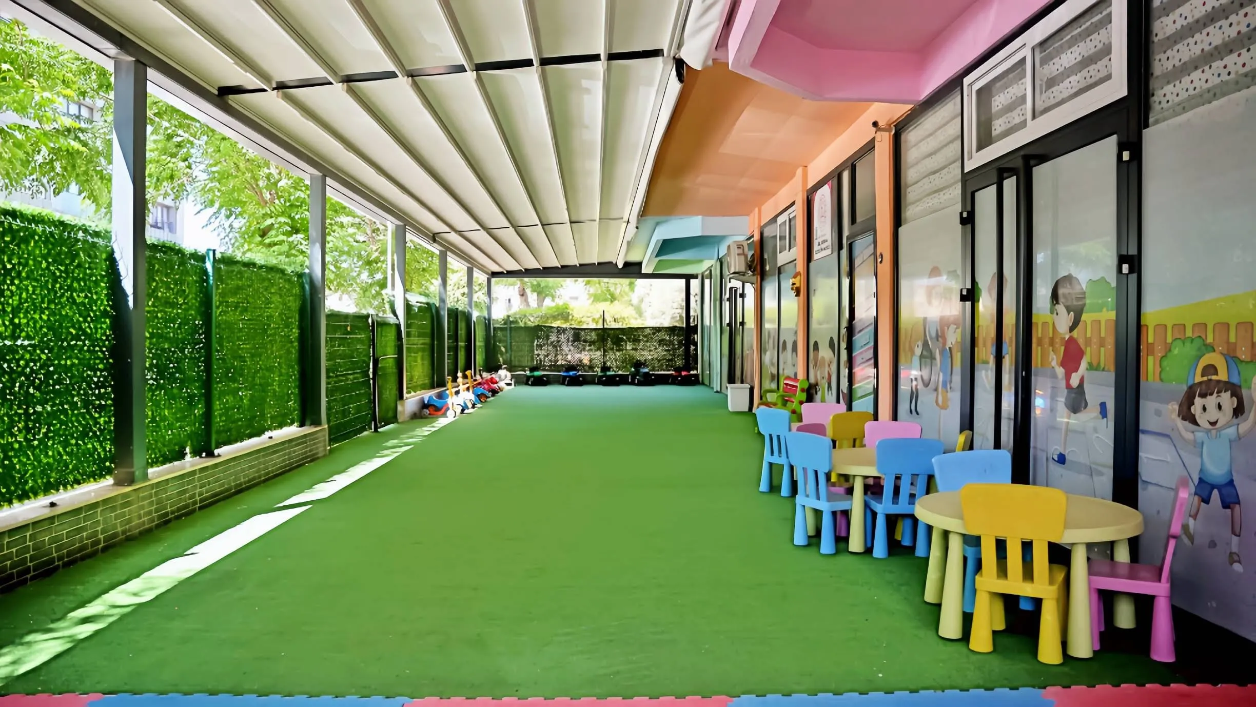 Geniş Açık Hava Alanımız